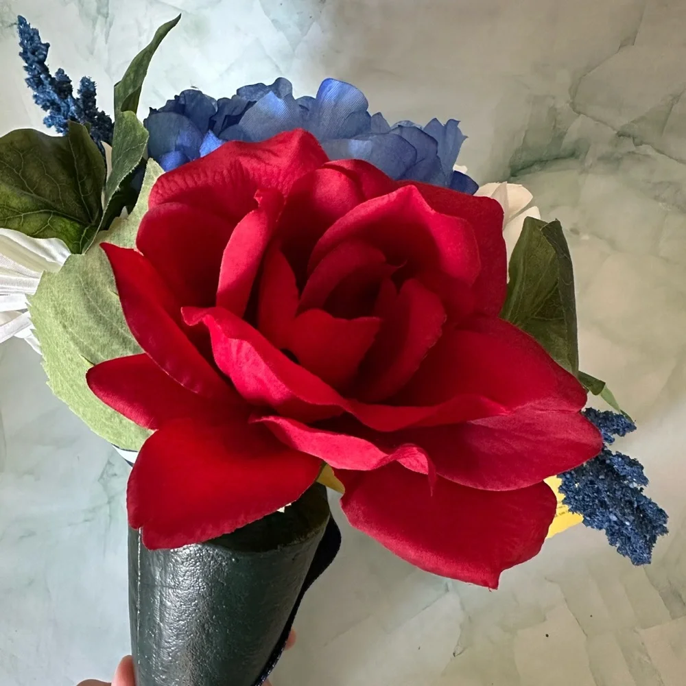 NWT Small Patriotic Floral Arrangement with Blue, Red, and White Accents